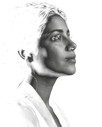 Retrato em preto e branco, com o olhar voltado adiante.